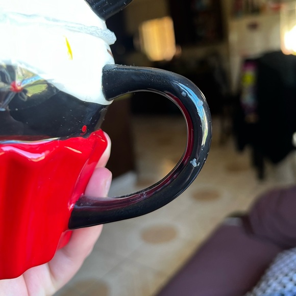 DISNEY MICKEY MOUSE CUPCAKE MUG - Picture 3 of 6